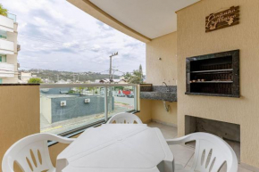 Amplo apartamento, pertinho da Praia de Bombas - 3 dorms 8 pessoas